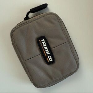 Samsonite Trunk & Co Canvas Utility Tech Zip Up Zipper Wallet Outdoor Rugged